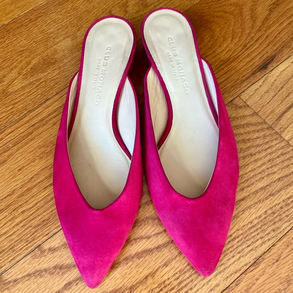 Club Monaco Barbie Pink Fuschia Suede Loalla Mules with 2" Low Heel - Size 37.5